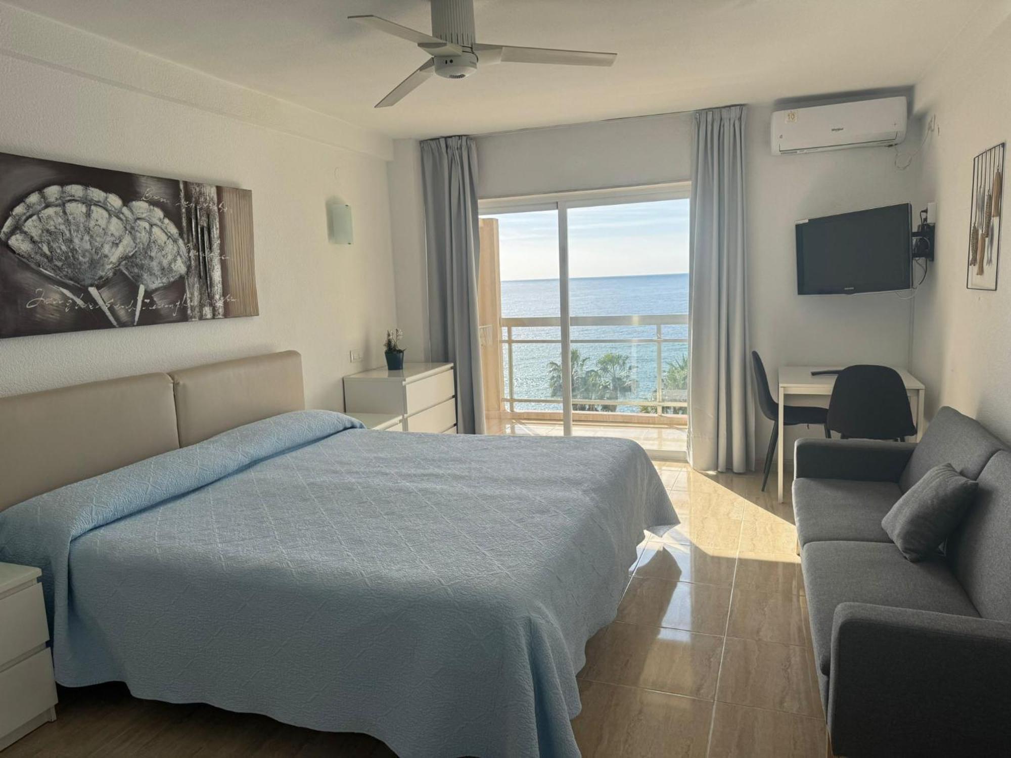 Apartahotel Chinasol Con Parking Y Desayuno อัลมูเญการ์ ภายนอก รูปภาพ